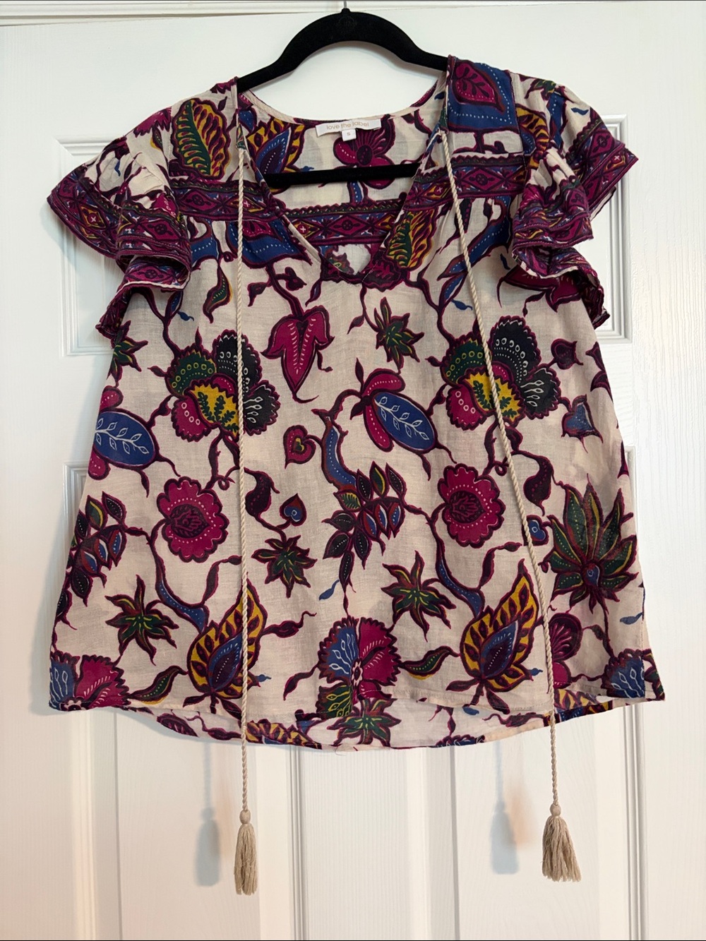 Love The Label Floral Tassel Peasant Top - Cream/Magenta